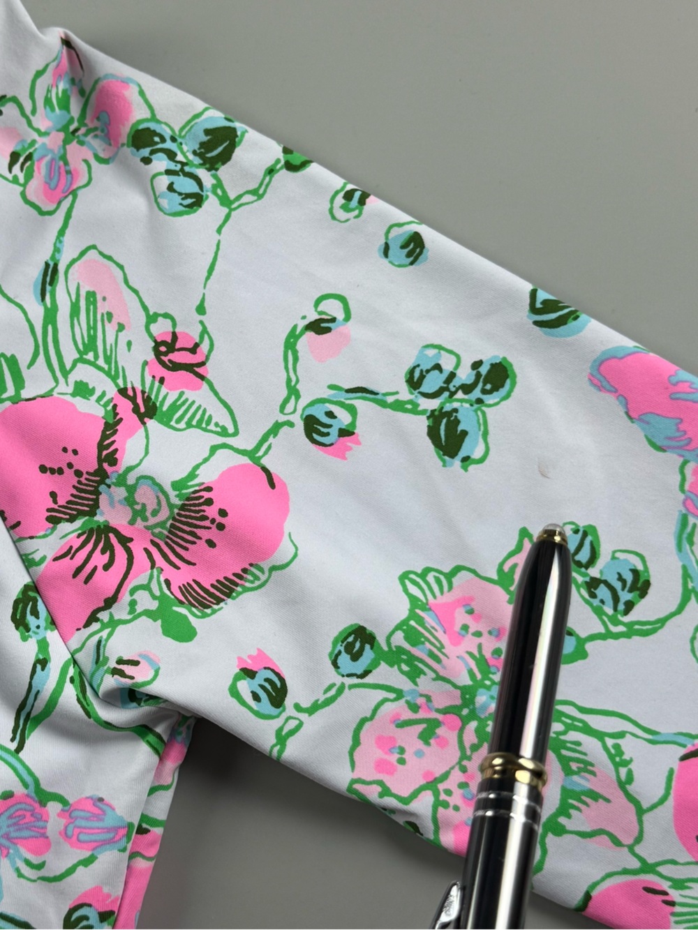 Lilly Pulitzer Randee Rashguard One Piece Swimsuit UPF 50+ Floral White 8 M NEW - Picture 11 of 12